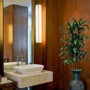 Regent Residences - Fasilitas - Powder Room